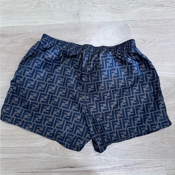 Fendi FF logo swim shorts Size 52 IT - Picture 2 of 7
